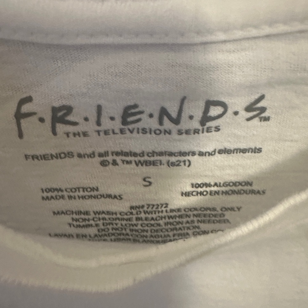 Vintage FRIENDS White Graphic Tee - Short Sleeve - Picture 4 of 9